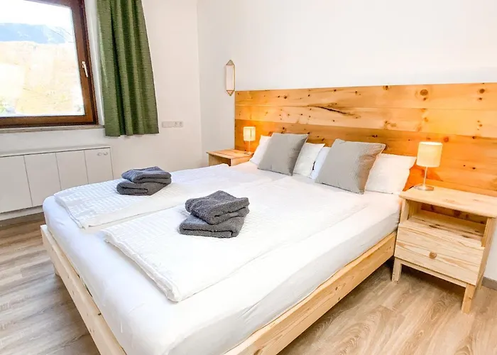 Haus Traun-ufer - Riverside Townhouse * Bad Ischl