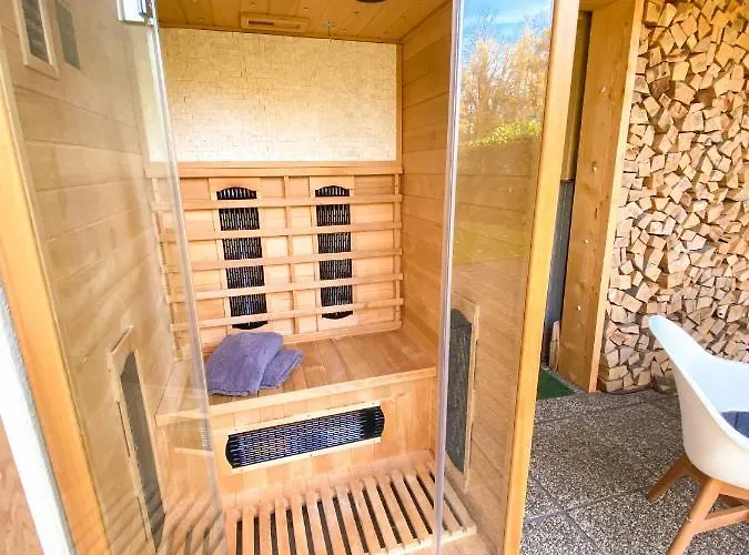 Haus Traun-ufer - Riverside Townhouse Бад-Ишль