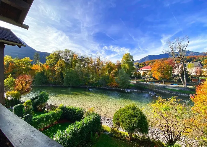 Haus Traun-ufer - Riverside Townhouse