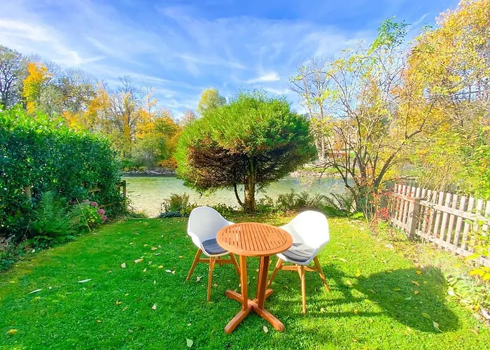 Haus Traun-ufer - Riverside Townhouse