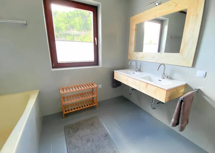 Haus Traun-ufer - Riverside Townhouse Апартаменты *